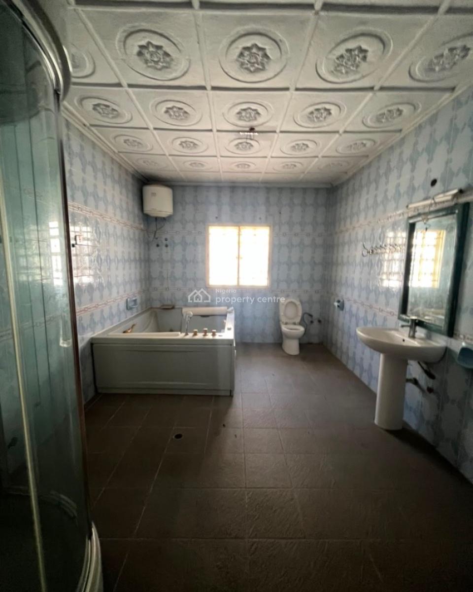 7 Bedroom Detached Duplex + 3 Bq, Ikota, Lekki, Lagos, Detached Duplex for Sale