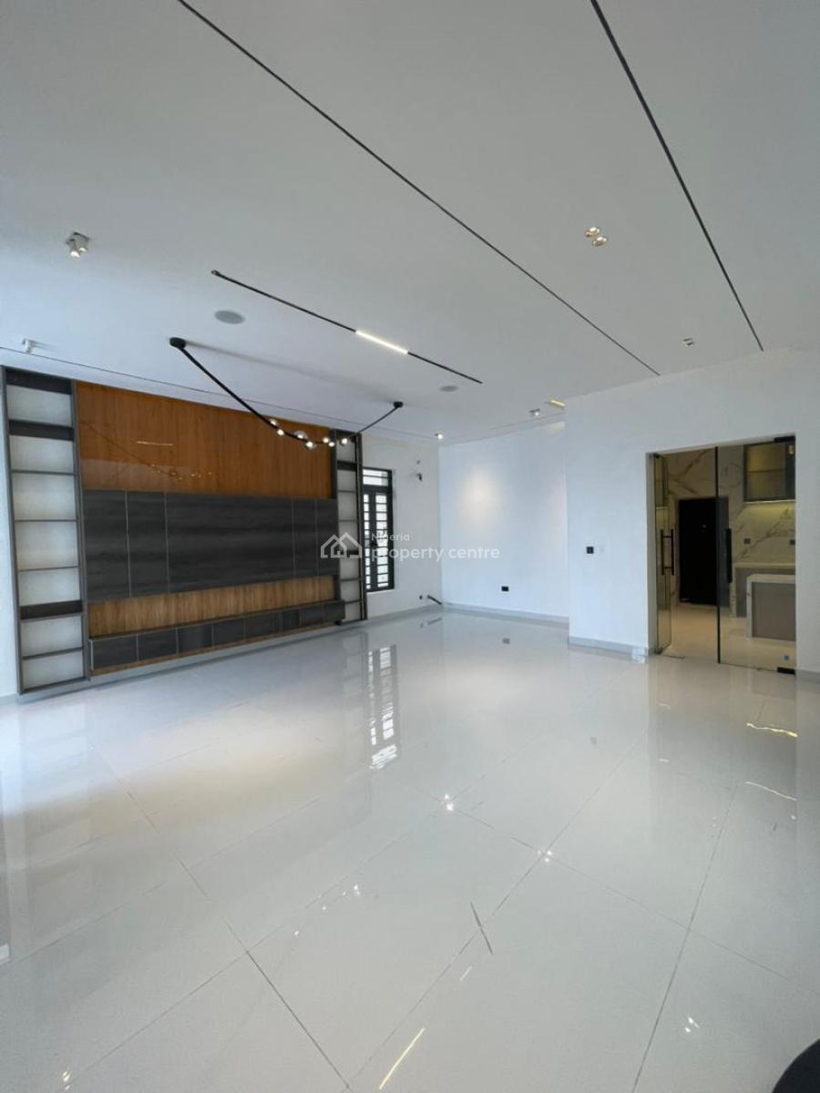 Luxury 5 Bedroom Fully Detached Duplex with Bq & Swimming Pool, Luxury 5 Bedroom Fully Detached Duplex with Bq & Swimming Pool, Ajah, Lagos, Detached Duplex for Sale