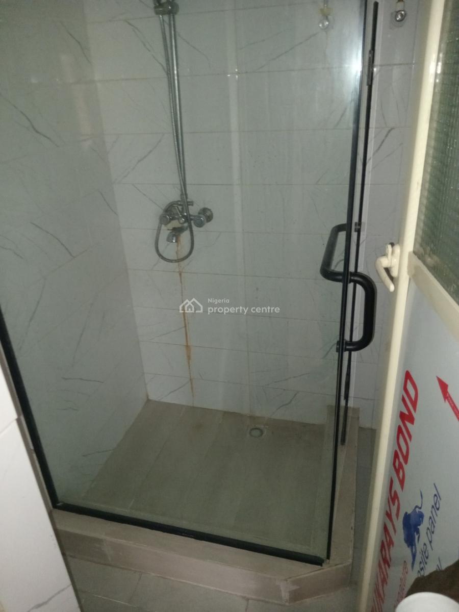 2 Bedroom Flat Downstairs, Majek, Ajah, Lagos, Flat / Apartment for Rent