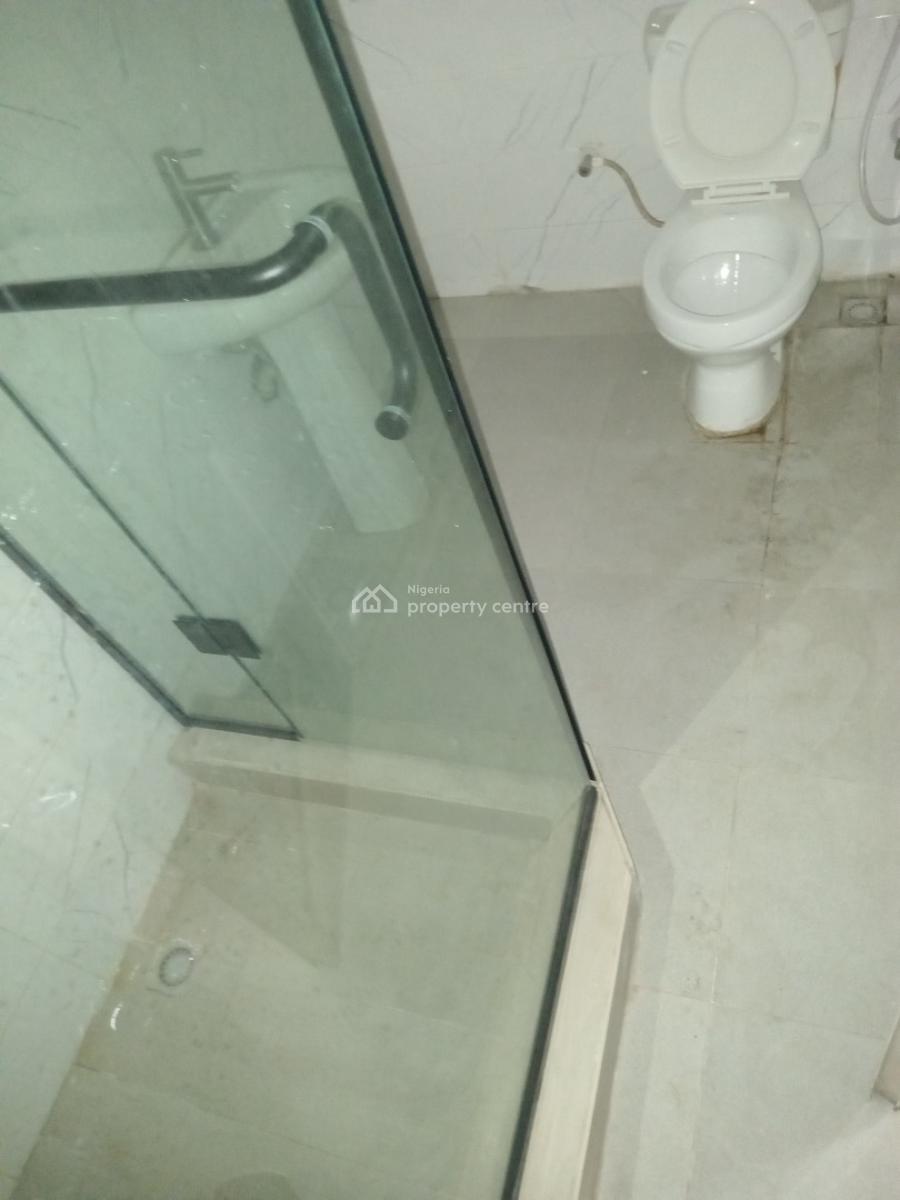 2 Bedroom Flat Downstairs, Majek, Ajah, Lagos, Flat / Apartment for Rent