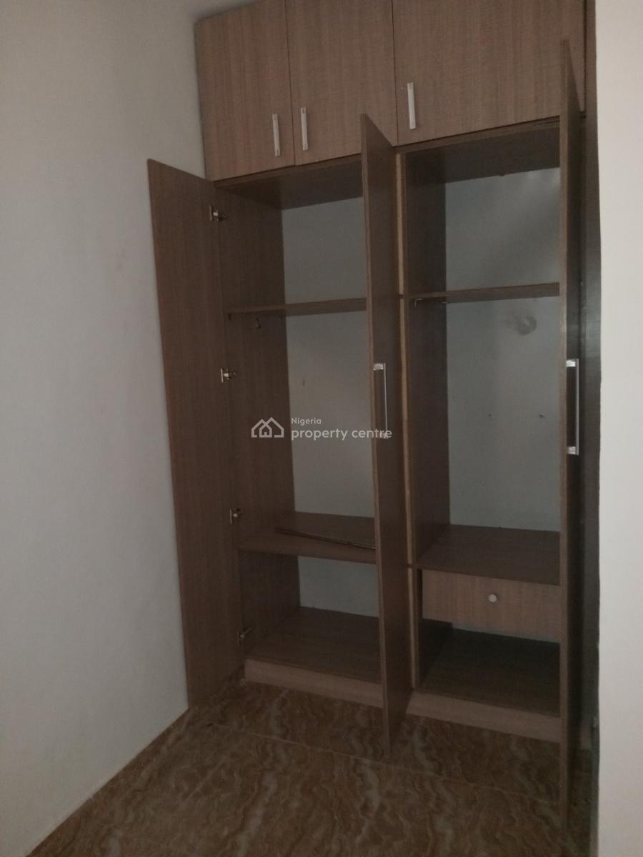 2 Bedroom Flat Downstairs, Majek, Ajah, Lagos, Flat / Apartment for Rent