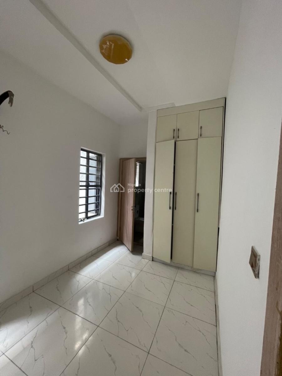 Spacious 4-bedroom Semi-detached Duplex with Bq, Ikate, Lekki, Lagos, Semi-detached Duplex for Rent