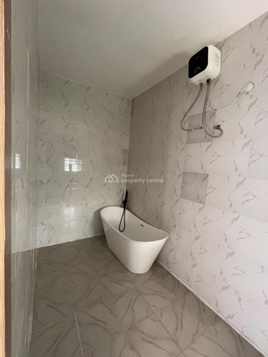 Spacious 4-bedroom Semi-detached Duplex with Bq, Ikate, Lekki, Lagos, Semi-detached Duplex for Rent