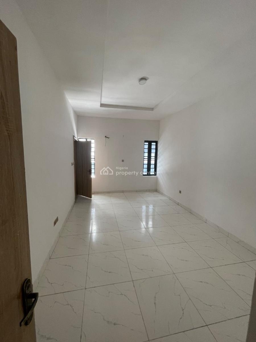 Spacious 4-bedroom Semi-detached Duplex with Bq, Ikate, Lekki, Lagos, Semi-detached Duplex for Rent