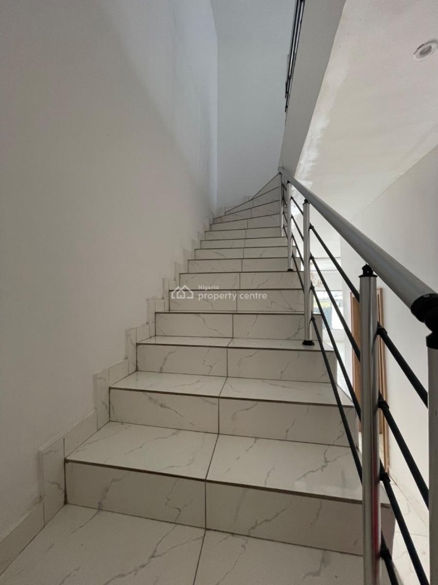 Spacious 4-bedroom Semi-detached Duplex with Bq, Ikate, Lekki, Lagos, Semi-detached Duplex for Rent