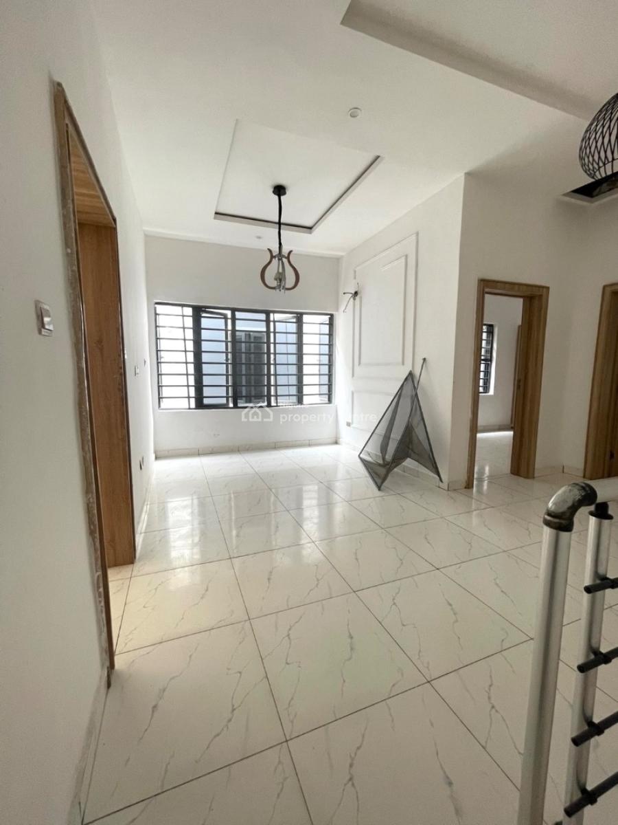 Spacious 4-bedroom Semi-detached Duplex with Bq, Ikate, Lekki, Lagos, Semi-detached Duplex for Rent