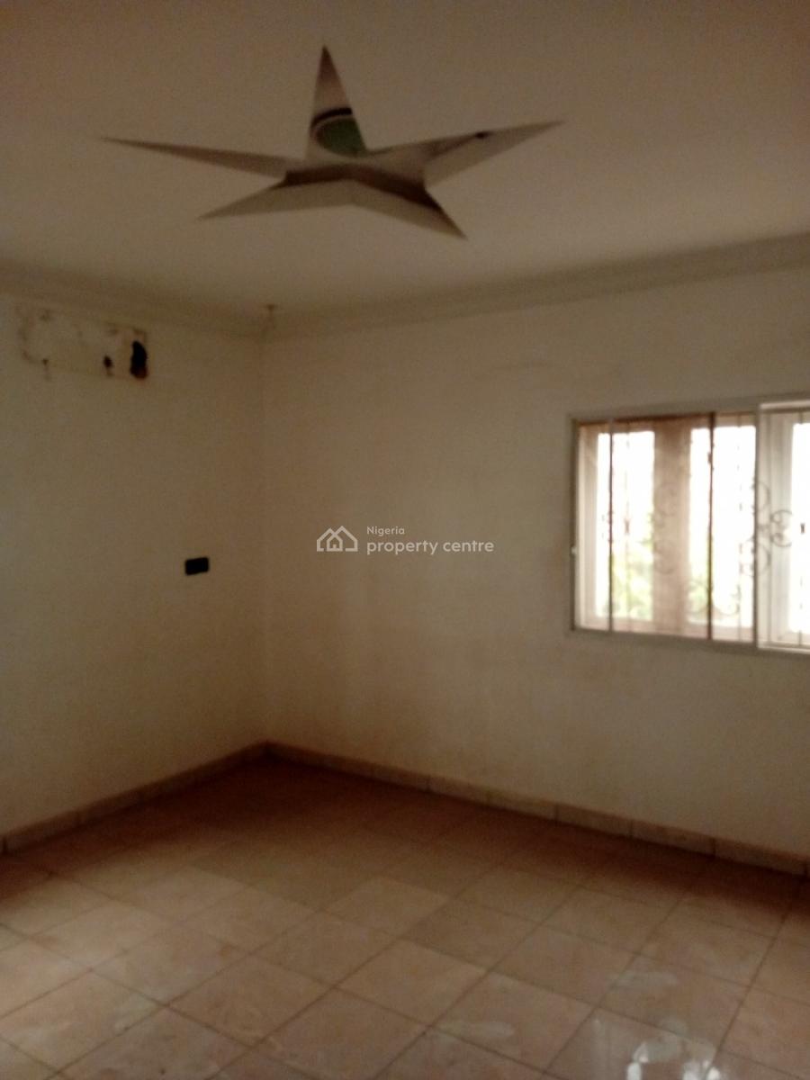 Well Built 3 Bedroom Bungalow with 2 Bq, Diamond Estate, Lugbe District, Abuja, Detached Bungalow for Sale