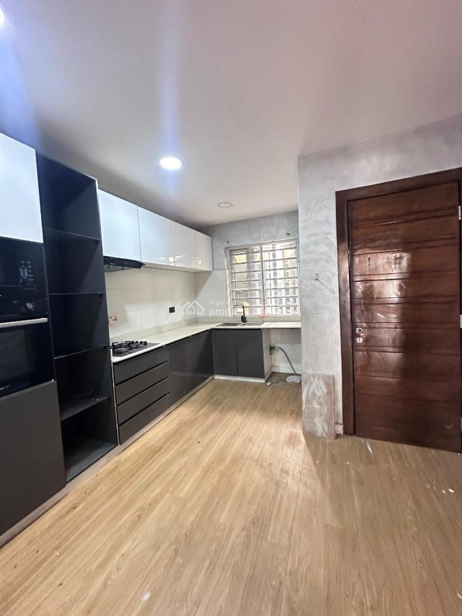 4 Bedroom Terrace Duplex with Gym &bq, Lekki Phase 1, Lekki, Lagos, Terraced Duplex for Rent