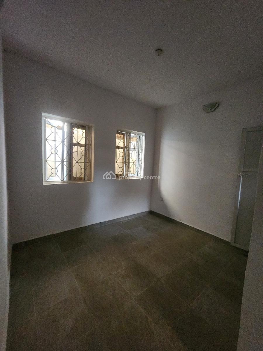 Portable 2 Bedroom Flat, Ibidun Street, Surulere, Lagos, Flat / Apartment for Rent