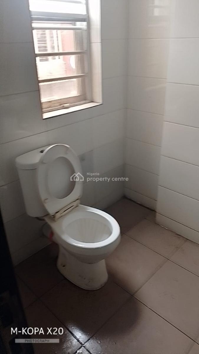Beautiful Shared Apartment in a Very Secured Good Estate, Abraham Adesanya Axis, Ajah, Lagos, Self Contain (single Rooms) for Rent