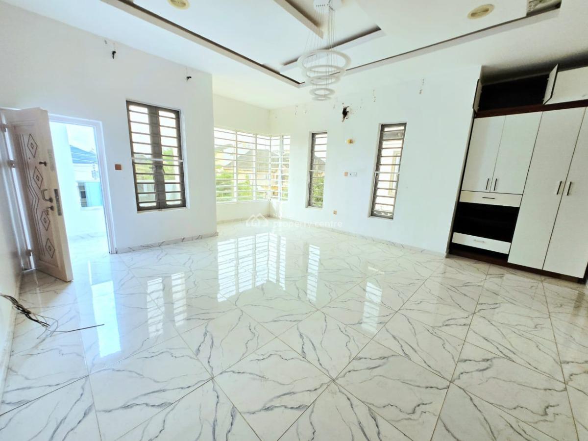 Newly Renovated 4 Bedroom Semi-detached Duplex, Chevy View Estate, Lekki, Lagos, Terraced Duplex for Rent