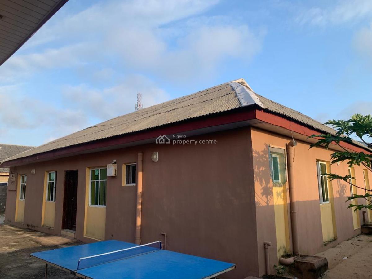 Luxury 2 Units of 4 Bedrooms Bungalows, Along Eleko Road, Olomowewe Village, Ibeju Lekki, Lagos, Detached Bungalow for Sale