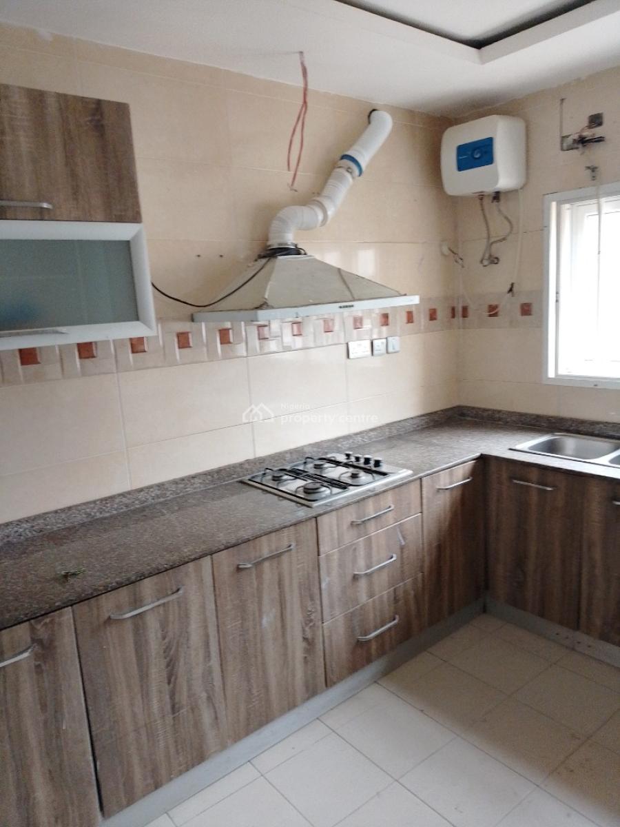 Well Maintained 3 Bedroom Flat with a Room Bq Swimming Pool Gym ,lift, Oniru, Victoria Island (vi), Lagos, Flat / Apartment for Rent