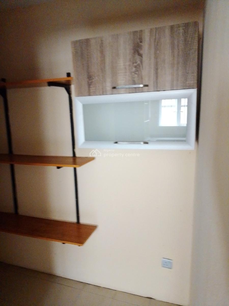 Well Maintained 3 Bedroom Flat with a Room Bq Swimming Pool Gym ,lift, Oniru, Victoria Island (vi), Lagos, Flat / Apartment for Rent
