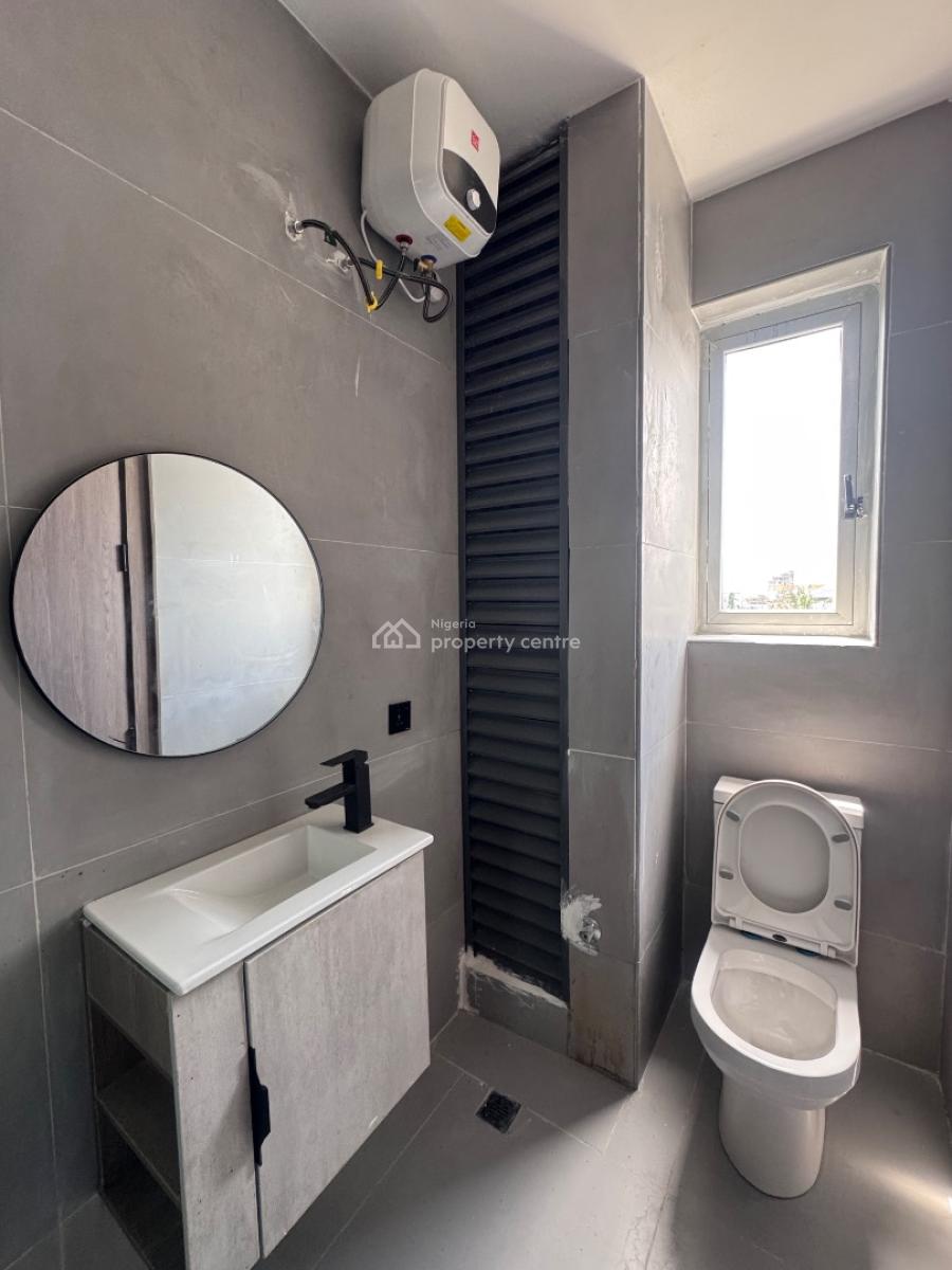 2 Bedroom Apartment with Pool, Elevator, Gym, Lekki Phase 1, Lekki, Lagos, Flat / Apartment for Rent