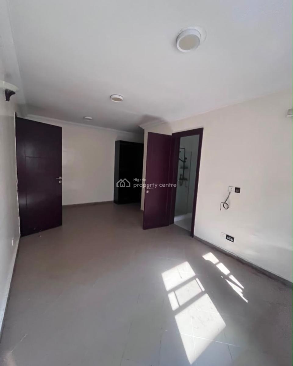 2 Bedroom Apartment, Ikate, Lekki, Lagos, Block of Flats for Sale