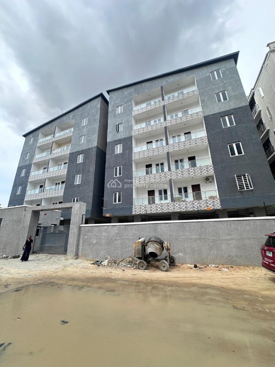 2 Bedroom Apartment+ Gym + Elevator, Lekki Phase 1, Lekki, Lagos, Flat / Apartment for Rent