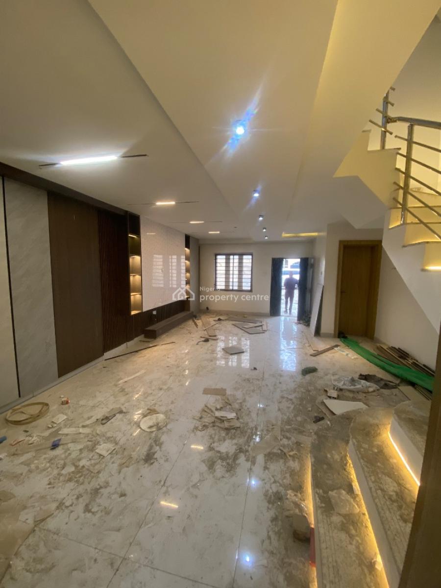4 Bedroom Terrace Duplex with a Bq, Guzape Main, Guzape District, Abuja, Flat / Apartment for Rent
