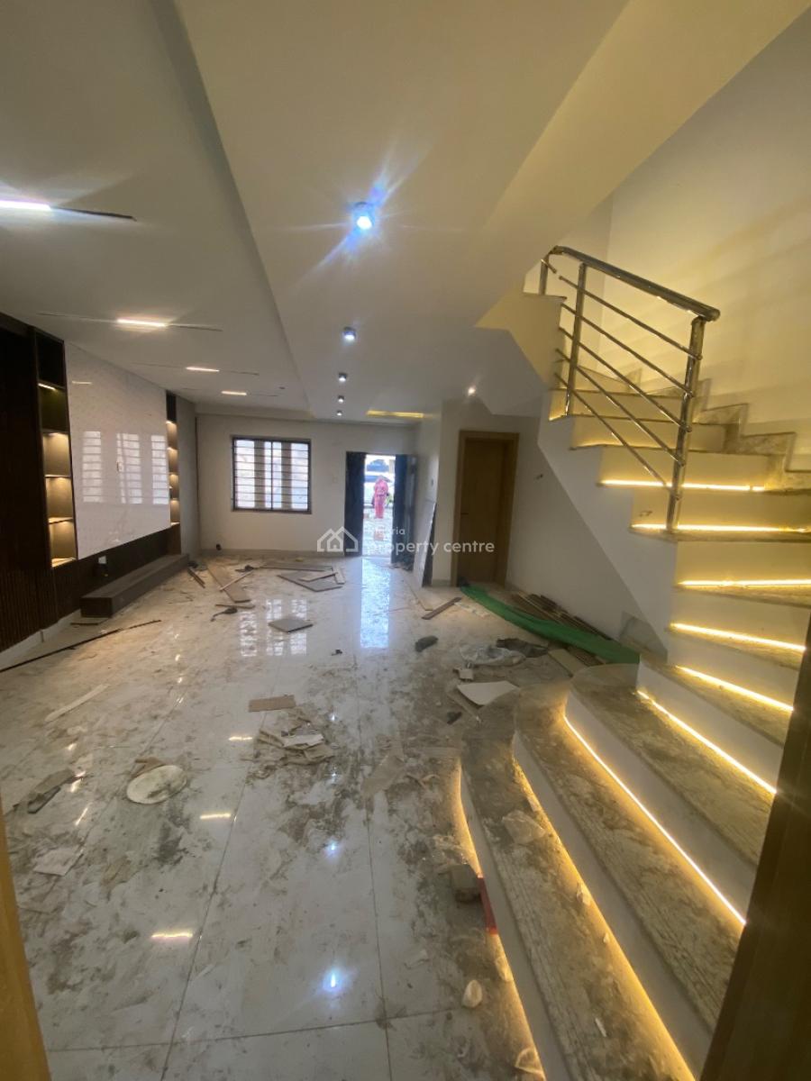 4 Bedroom Terrace Duplex with a Bq, Guzape Main, Guzape District, Abuja, Flat / Apartment for Rent