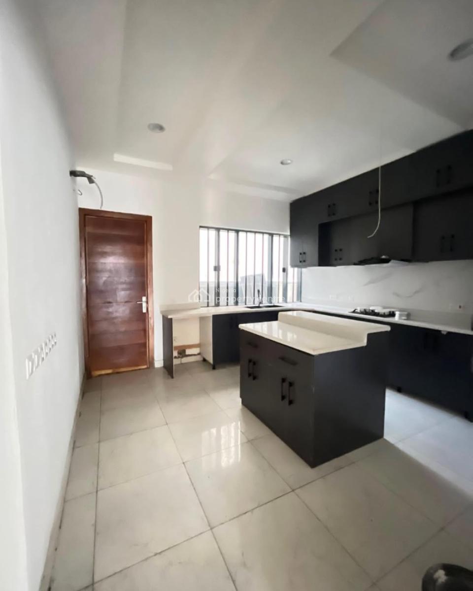 4 Bedroom Semi Detached Duplex, Osapa, Lekki, Lagos, Semi-detached Duplex for Sale