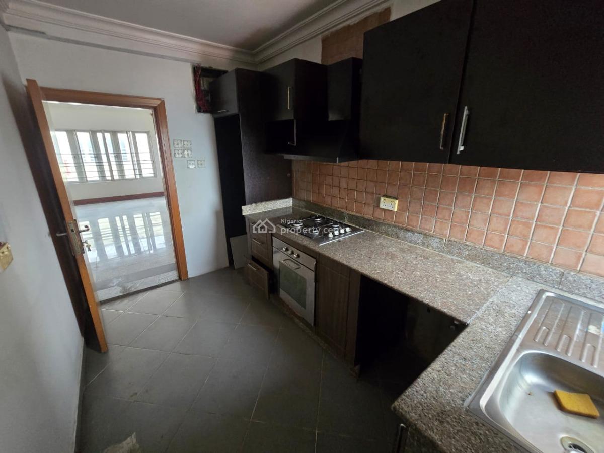 1-bedroom Apartment, Off Freedom Way, Lekki Phase 1, Lekki, Lagos, Mini Flat (room and Parlour) for Rent