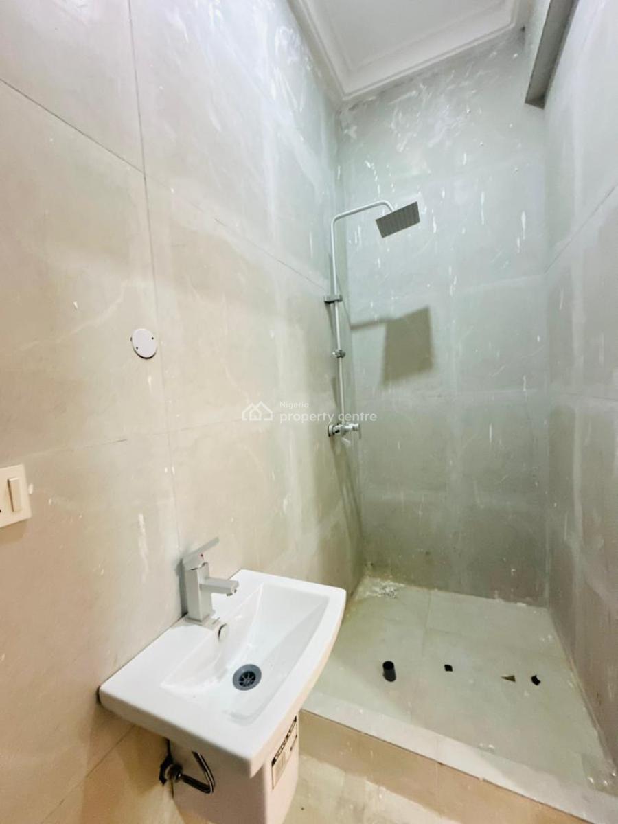 3 Bedroom Apartment+ Elevator, Osapa, Lekki, Lagos, Flat / Apartment for Rent