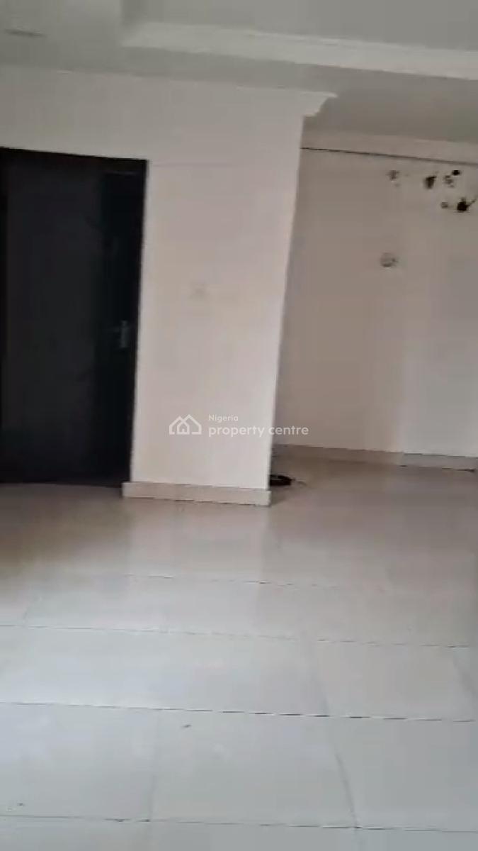 Spacious 2 Bedroom Apartment, Off Awolowo Way, Ikeja, Lagos, Flat / Apartment for Rent