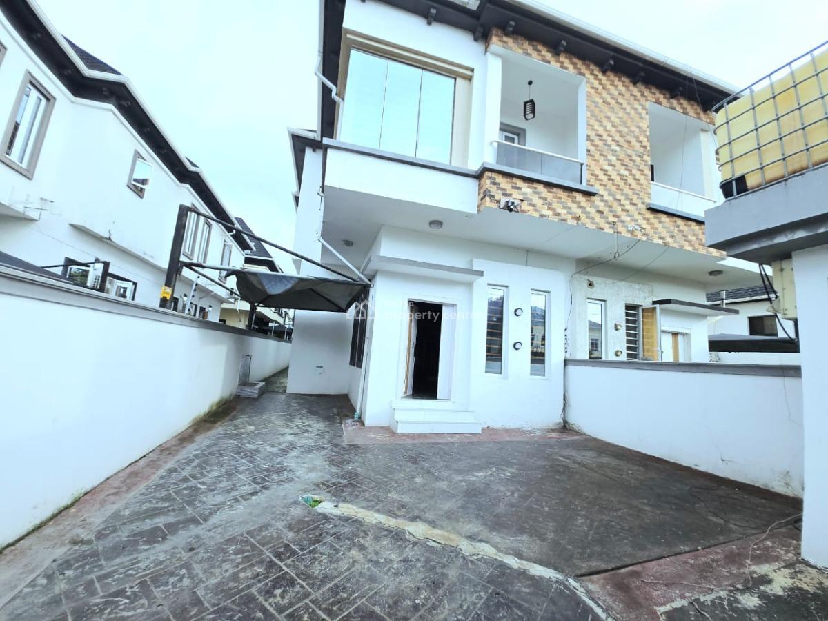 Newly Renovated 4 Bedroom Semi-detached Duplex, Chevron, Lekki, Lagos, Semi-detached Duplex for Rent