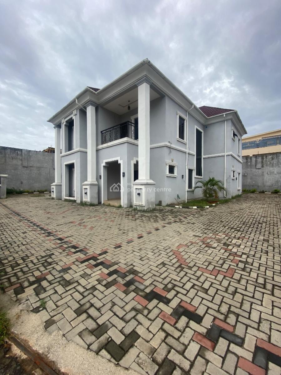 Luxury 5 Bedroom Fully Detached Duplex with Bq, Guzape Main, Guzape District, Abuja, Flat / Apartment for Rent