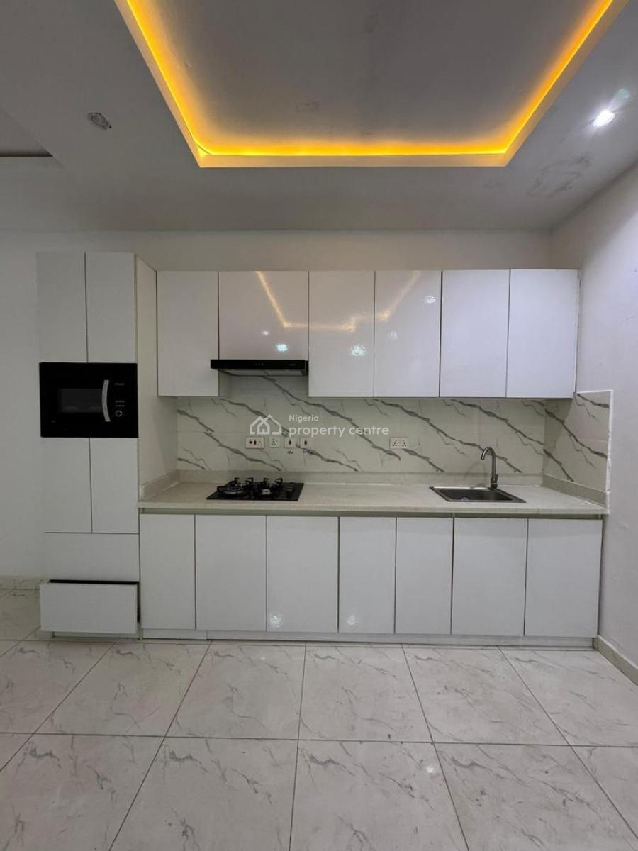 Brand New 2 Bedroom  Flat, Lekki Phase 1, Lekki, Lagos, Flat / Apartment for Rent