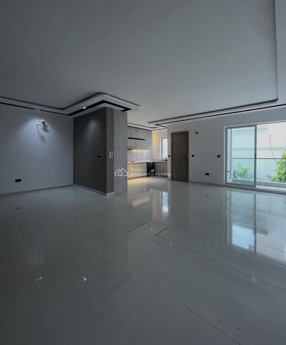 2 Bedroom  Luxury  Massionate, Lekki Phase 1, Lekki, Lagos, Terraced Duplex for Rent