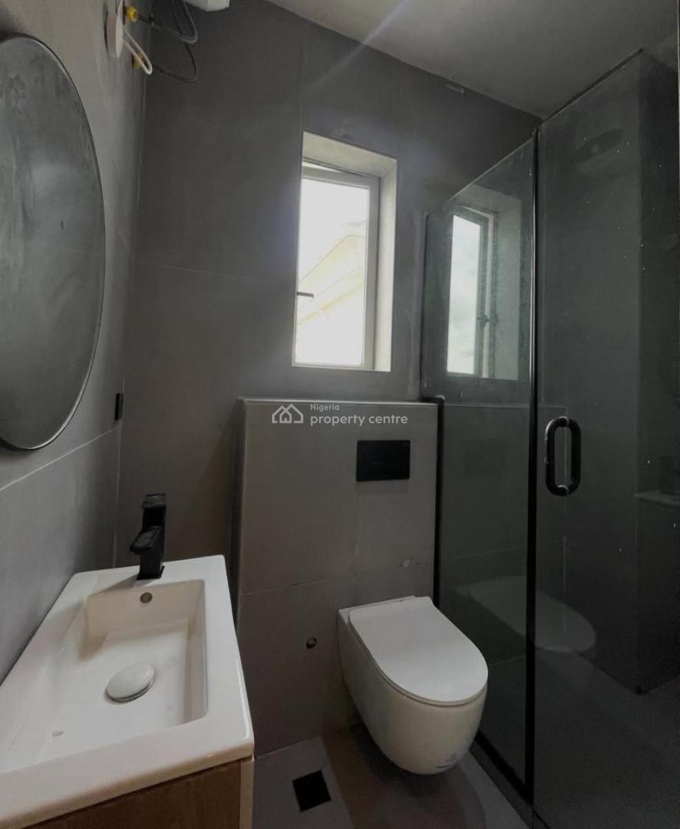 2 Bedroom  Luxury  Massionate, Lekki Phase 1, Lekki, Lagos, Terraced Duplex for Rent