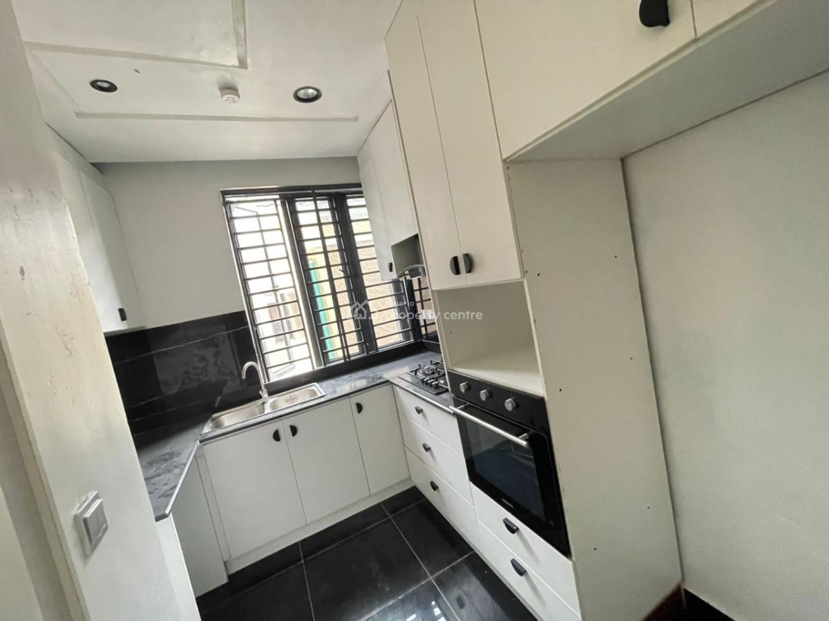 Brand-new Luxury 2-bedroom Apartment, Ilasan, Lekki, Lagos, Flat / Apartment for Rent