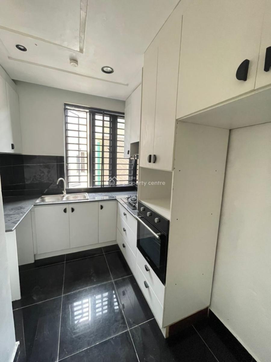 Brand-new Luxury 2-bedroom Apartment, Ilasan, Lekki, Lagos, Flat / Apartment for Rent