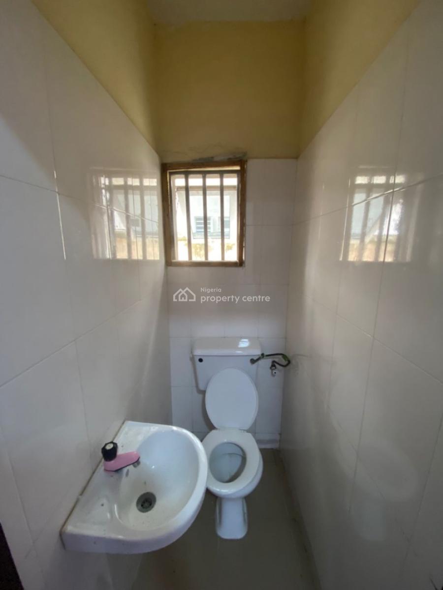 3 Bedroom Apartment, Ikota, Lekki, Lagos, Flat / Apartment for Rent
