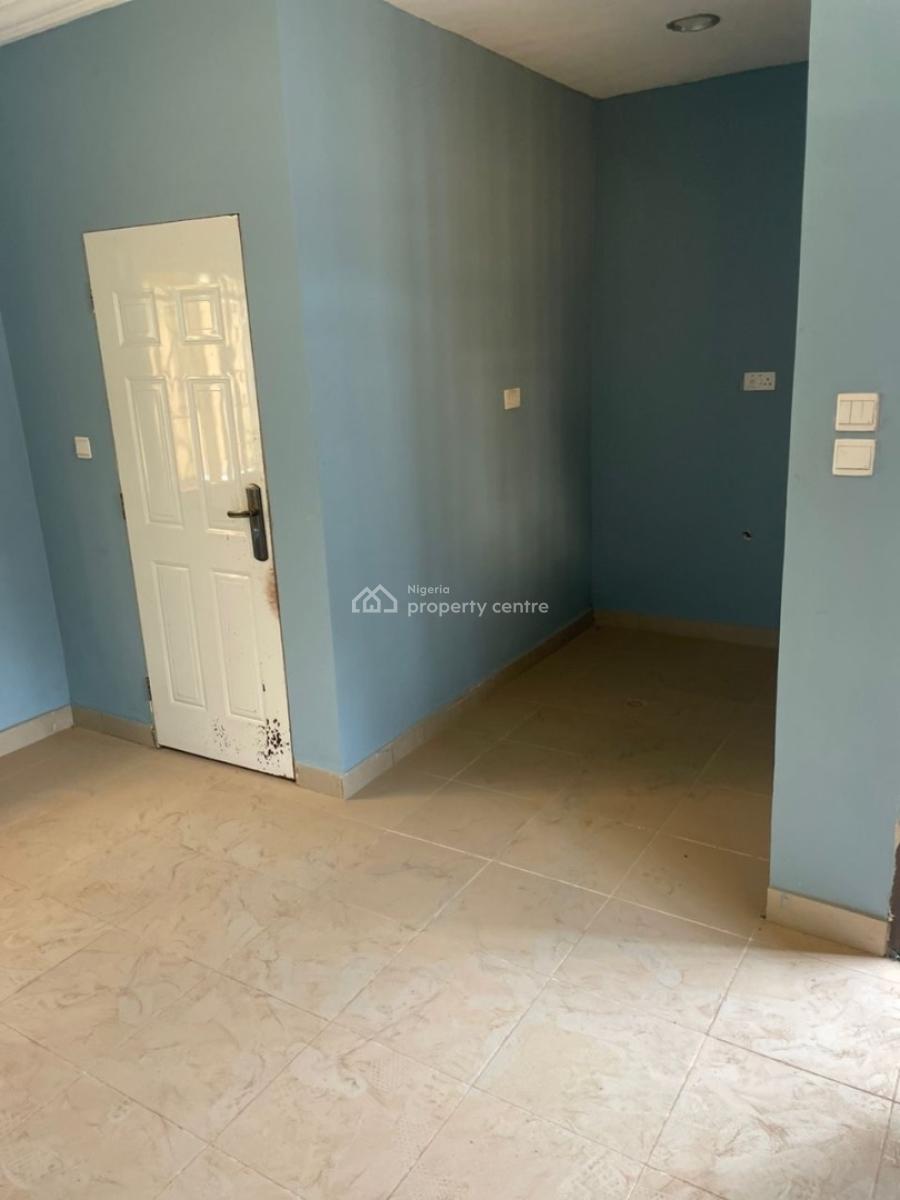 5 Bedroom Semi Detached Duplex with 2 Bq, Kado, Abuja, Semi-detached Duplex for Rent