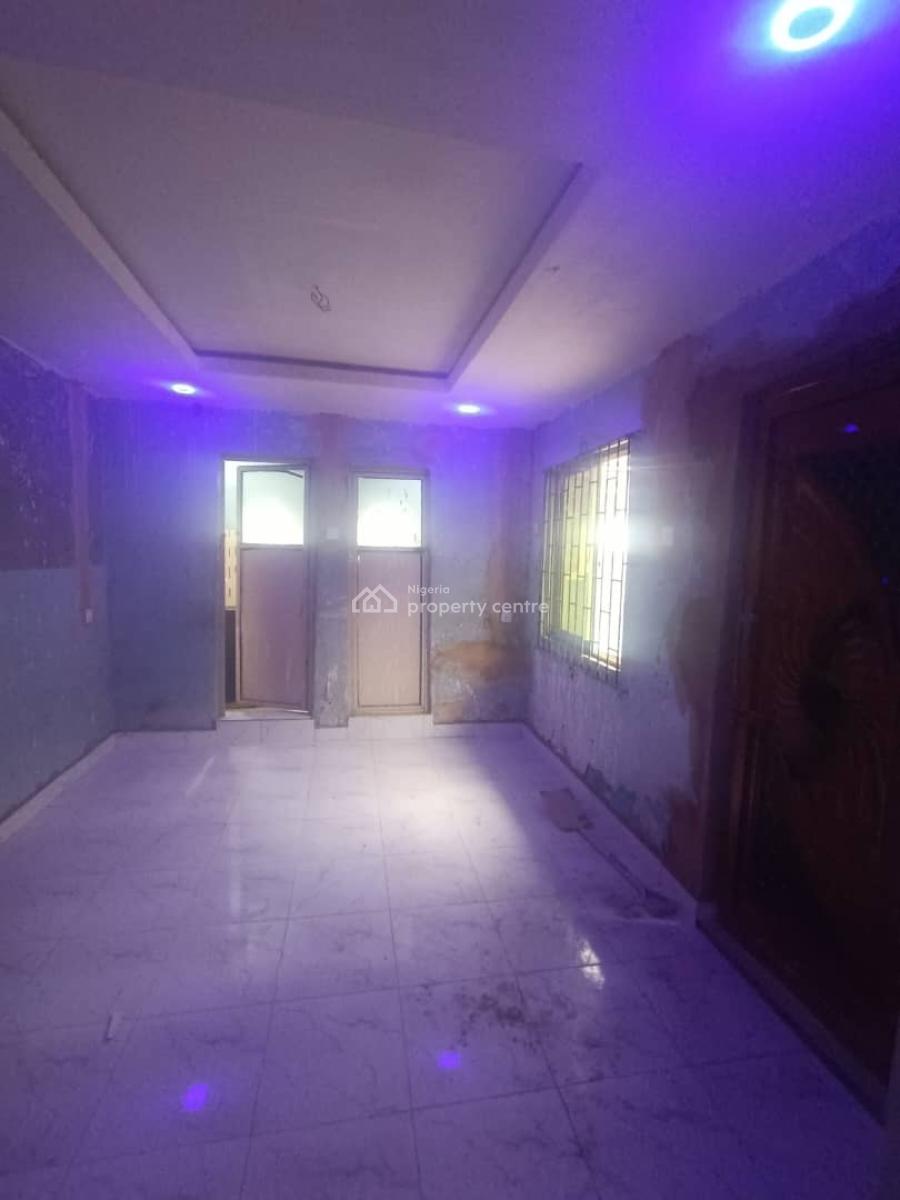 Newly Renovated Mini Flat (1 Bedroom Apartment), Oworoshoki, Oworonshoki, Kosofe, Lagos, Mini Flat (room and Parlour) for Rent