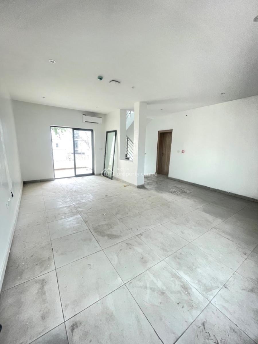 Luxury 5 Bedroom  Semi Detached Duplex, Osapa, Lekki, Lagos, Terraced Duplex for Rent