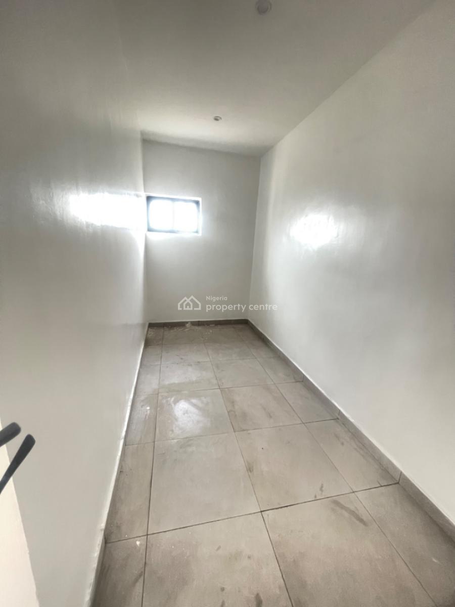 Luxury 5 Bedroom  Semi Detached Duplex, Osapa, Lekki, Lagos, Terraced Duplex for Rent