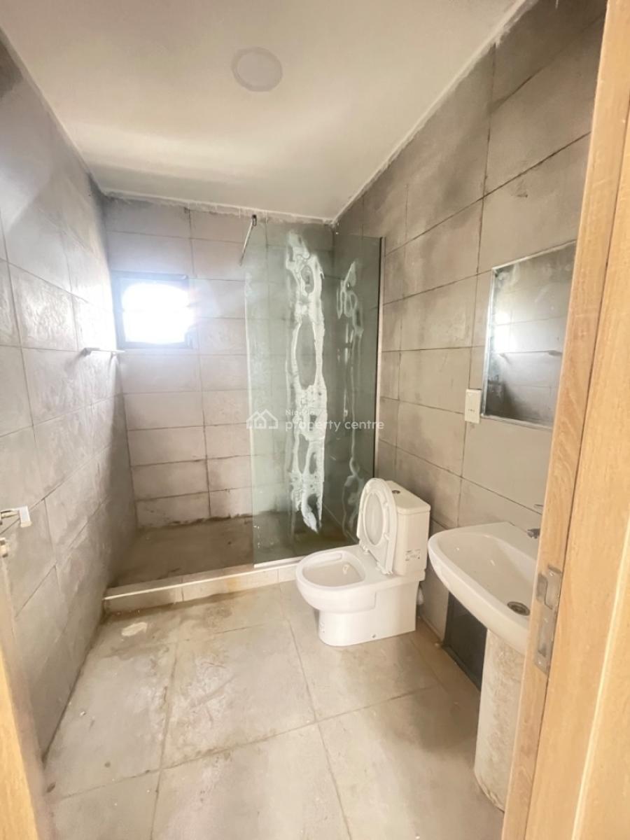 Luxury 5 Bedroom  Semi Detached Duplex, Osapa, Lekki, Lagos, Terraced Duplex for Rent