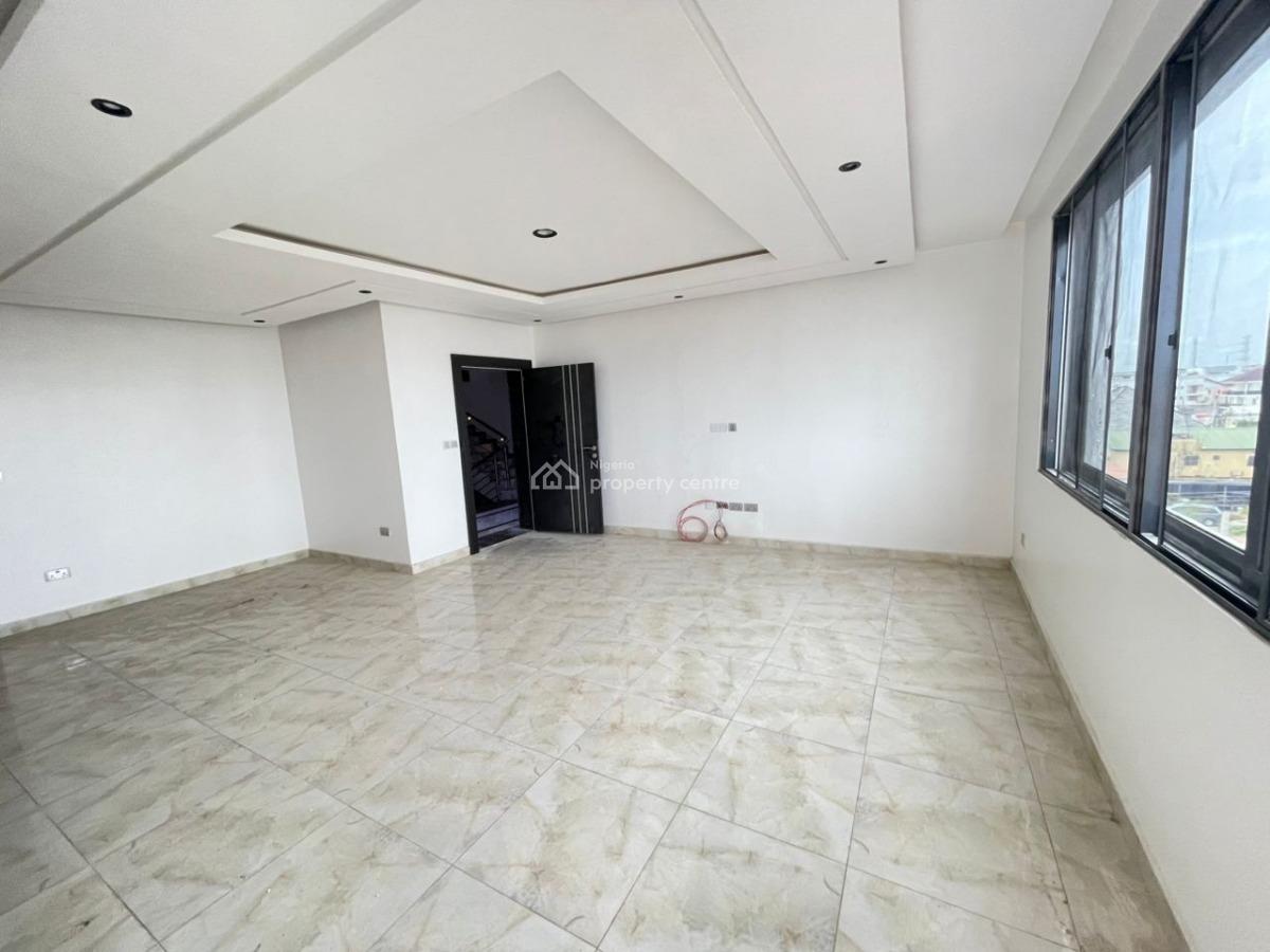 Brand-new Luxury  3-bedroom  Apartment, Ilasan, Lekki, Lagos, Flat / Apartment for Rent