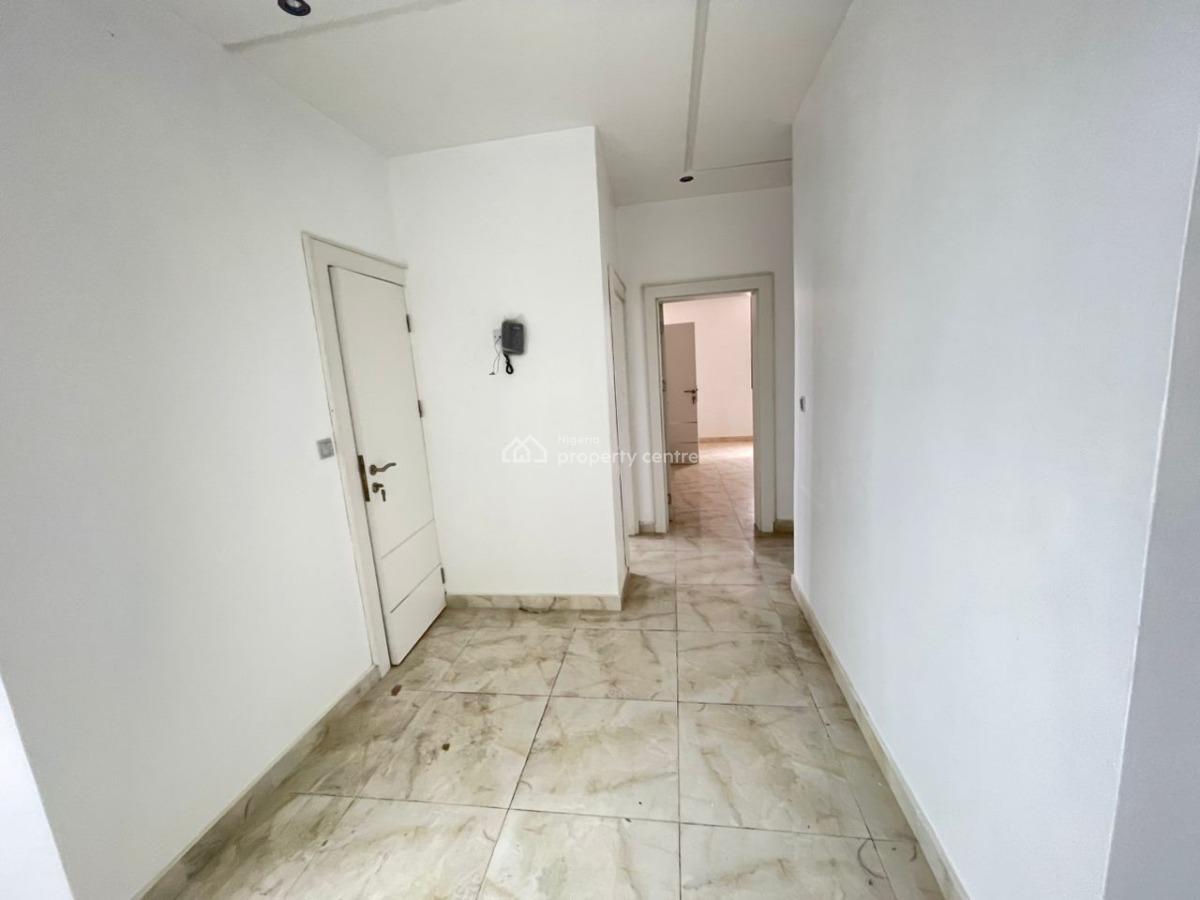 Brand-new Luxury  3-bedroom  Apartment, Ilasan, Lekki, Lagos, Flat / Apartment for Rent