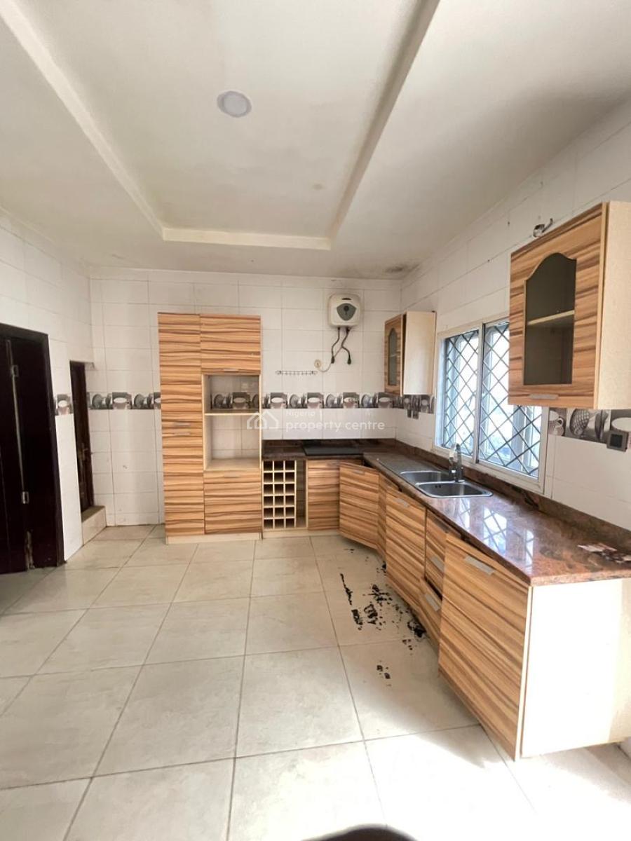 3 Bedroom Terrace Duplex, Agungi, Lekki, Lagos, Terraced Duplex for Rent