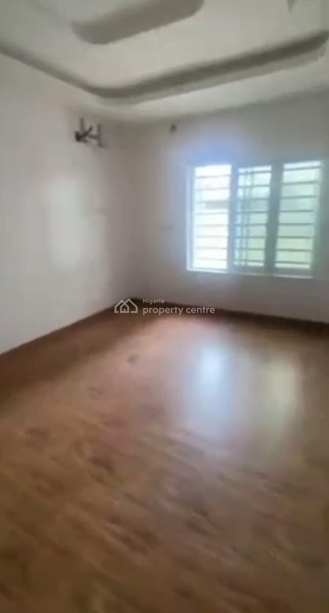 Spacious 2 Bedroom Apartment in a Fully Serviced Estate, Tm Meadows Estate, Ebute Metta East, Adekunle, Yaba, Lagos, Flat / Apartment for Rent