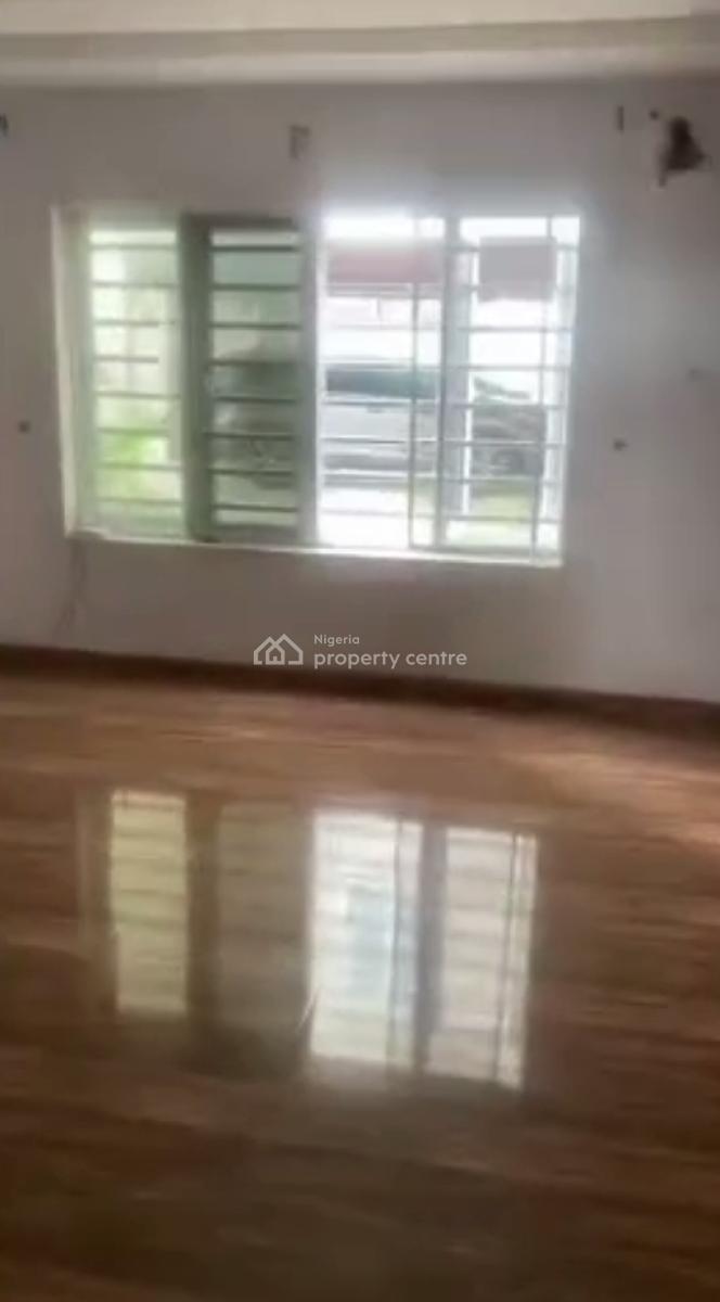 Spacious 2 Bedroom Apartment in a Fully Serviced Estate, Tm Meadows Estate, Ebute Metta East, Adekunle, Yaba, Lagos, Flat / Apartment for Rent