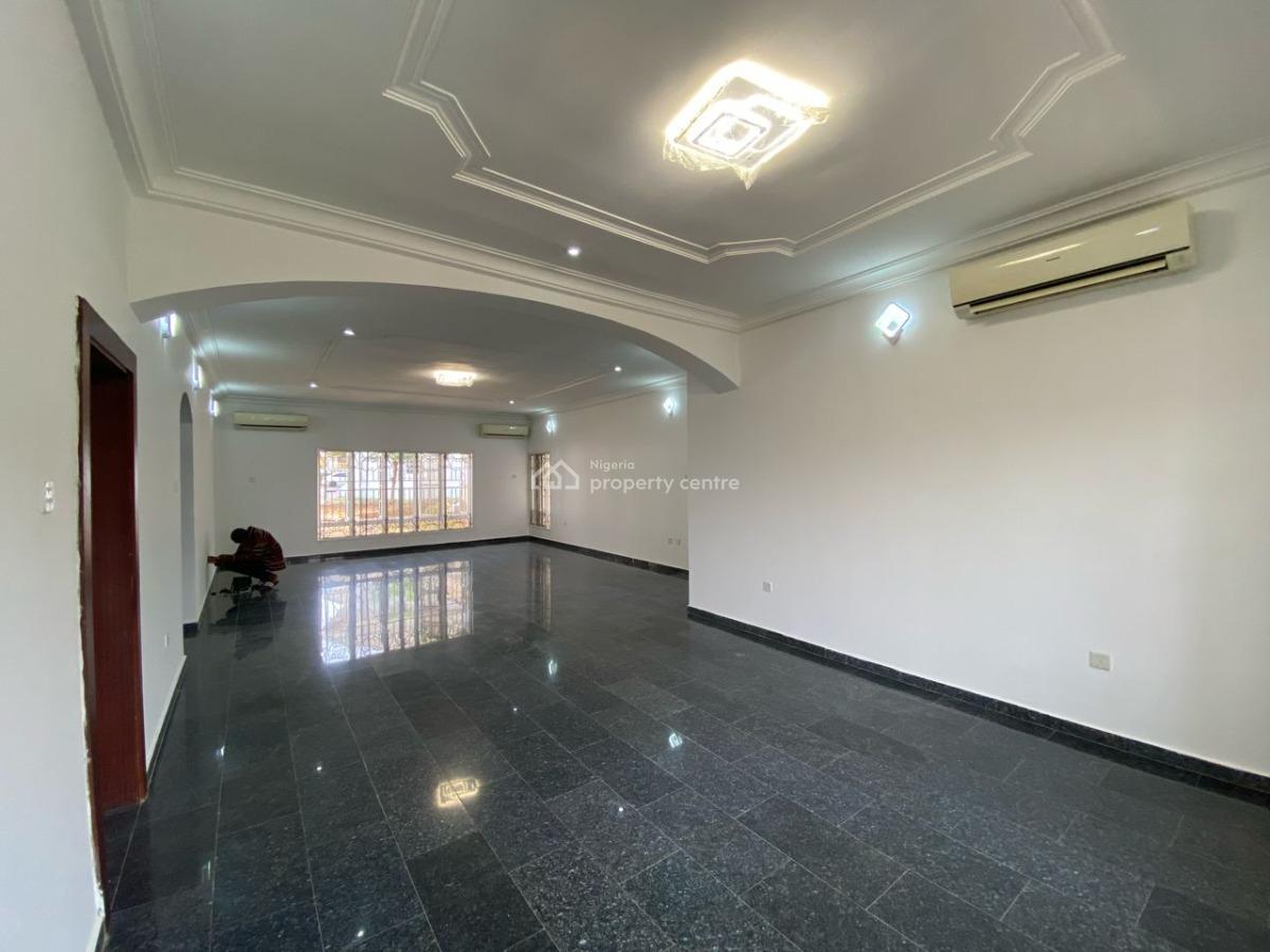Luxurious Unfurnished and Fully Serviced 3 Bedroom Apartment with Bq, Asokoro Main, Asokoro District, Abuja, Flat / Apartment for Rent