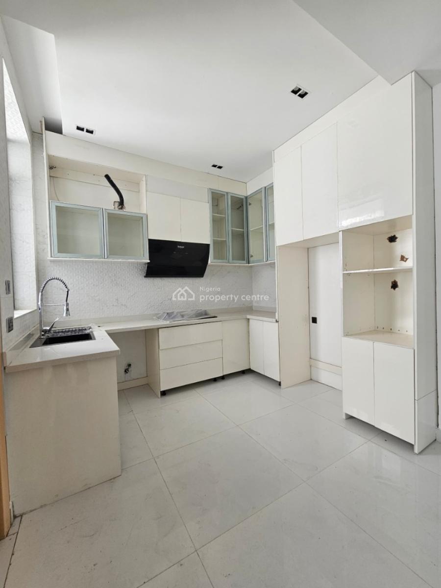 Brand New 2 Bedroom Apartment, Ikate, Lekki, Lagos, Block of Flats for Sale