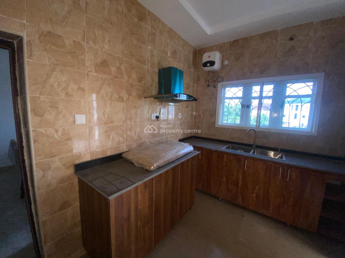 Residential Or Office  Newly-built 3 Bedroom Apartment, Wuye, Abuja, Flat / Apartment for Rent