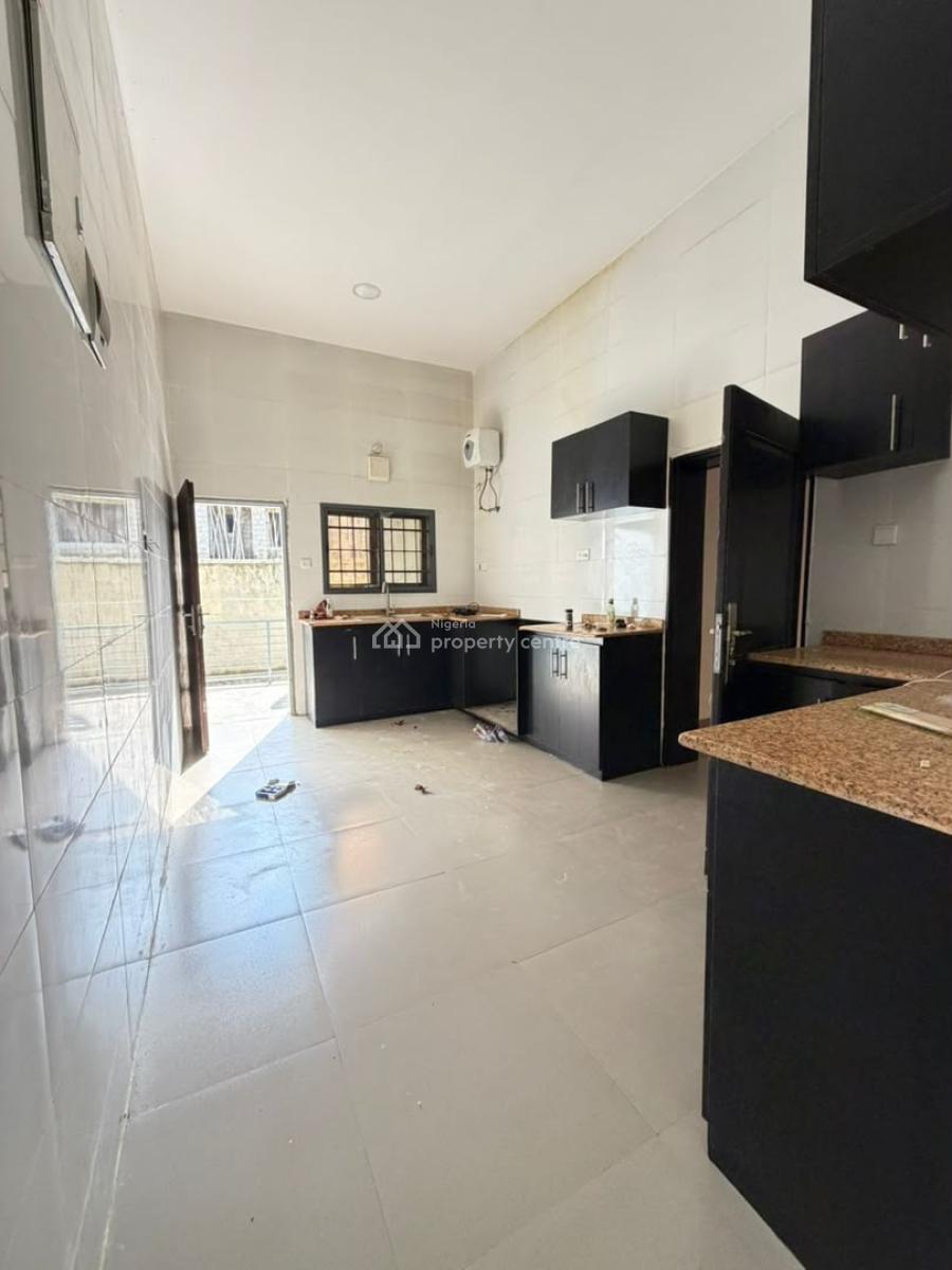 4 Bedroom Terrace Duplex with Bq, Guzape District, Abuja, Flat / Apartment for Rent