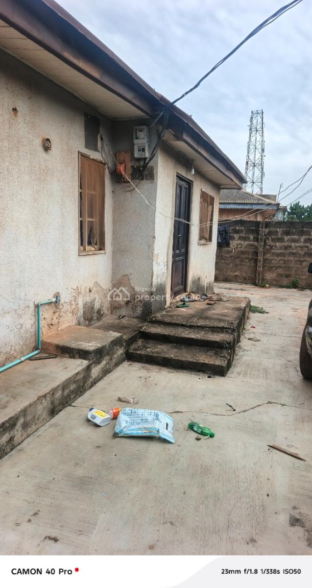 4 Bedroom Bungalow Self Compound on App. 400sqm, Graceland Estate, Isheri Olofin, Alimosho, Lagos, Detached Bungalow for Sale